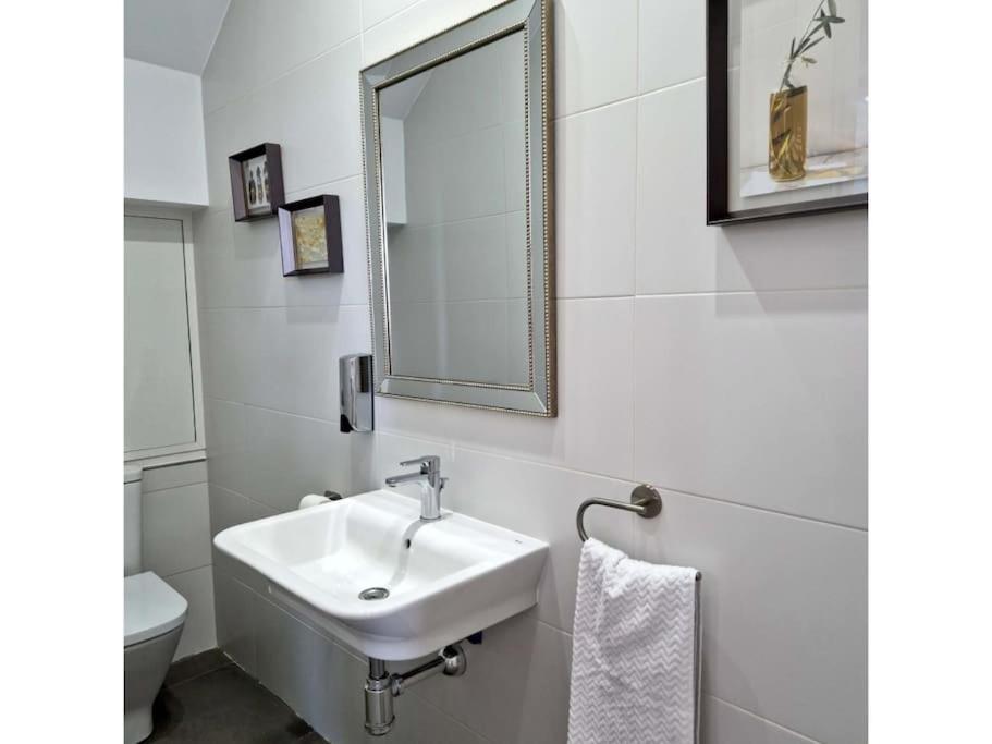 Duplex De Diseno Jaen Centro-Catedral Apartment Exterior photo